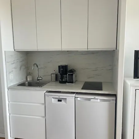 Cap Esterel - T2 Climatise Vue 4/5 Pers - Piscine - Parking * Saint-Raphael (Var)