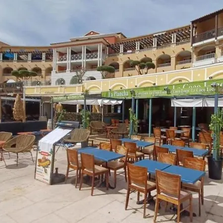 Cap Esterel - T2 Climatise Vue 4/5 Pers - Piscine - Parking * Saint-Raphaël