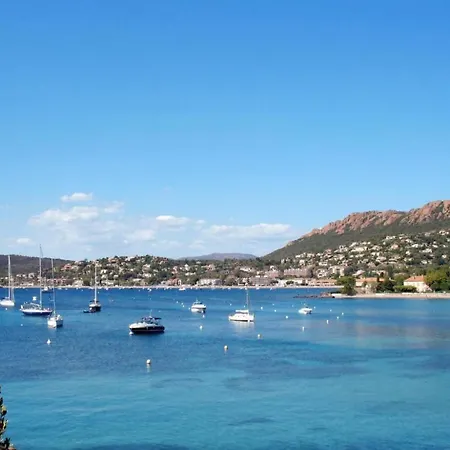 Cap Esterel - T2 Climatise Vue 4/5 Pers - Piscine - Parking Apartment