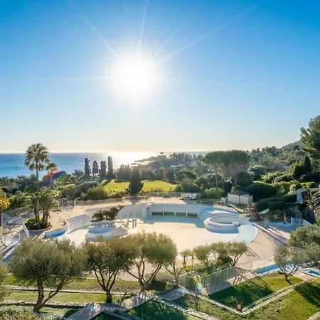 Apartment Cap Esterel - T2 Climatise Vue 4/5 Pers - Piscine - Parking