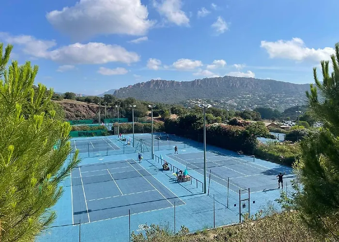 Cap Esterel - T2 Climatise Vue 4/5 Pers - Piscine - Parking شقة *
